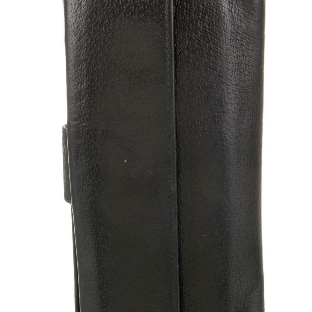 Gucci black leather bifold wallet